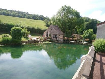 Auberge Du Val D'Ouche Bligny-sur-Ouche エクステリア 写真